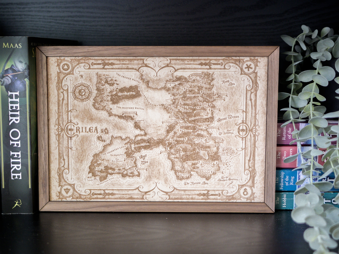 Throne of Glass: Erilea Wood Engraved Display Map