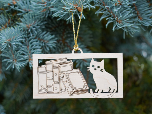 Books & Cat Ornament, Cat Lovers Gift, Book Lovers Gift Tag, Cat Christmas Ornament, Ornament for People Who Love Cats and Reading