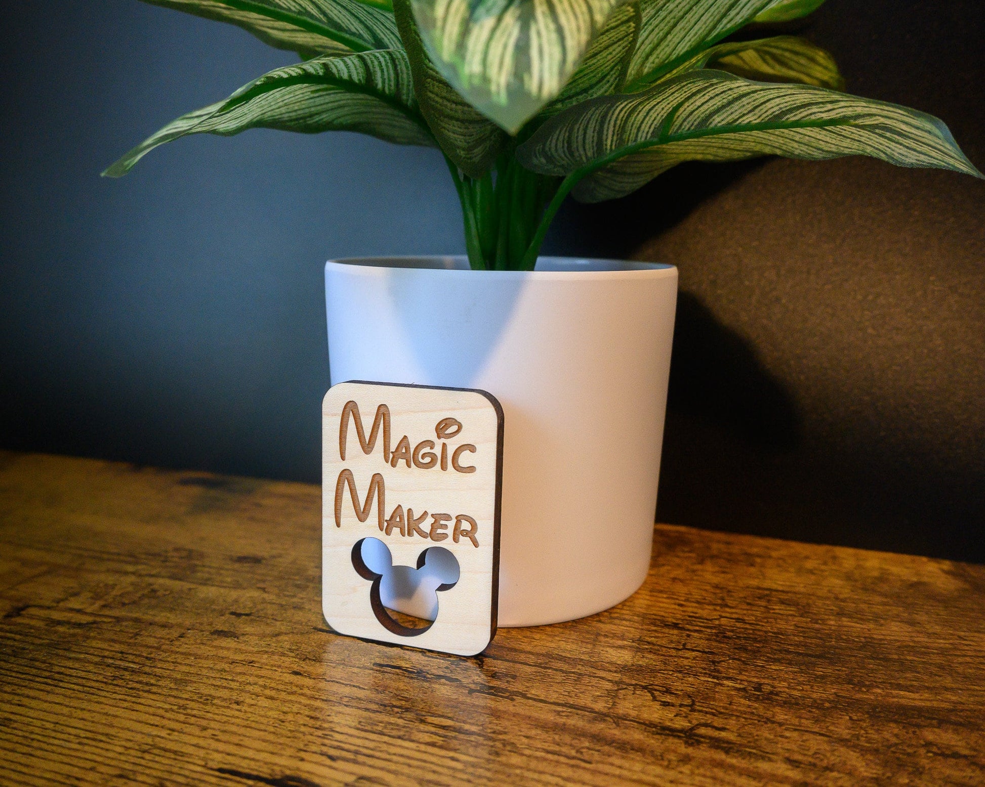 Magic Maker Magnets, Set of 10, Cast Member Tokens, Gift, Vacation Thank You